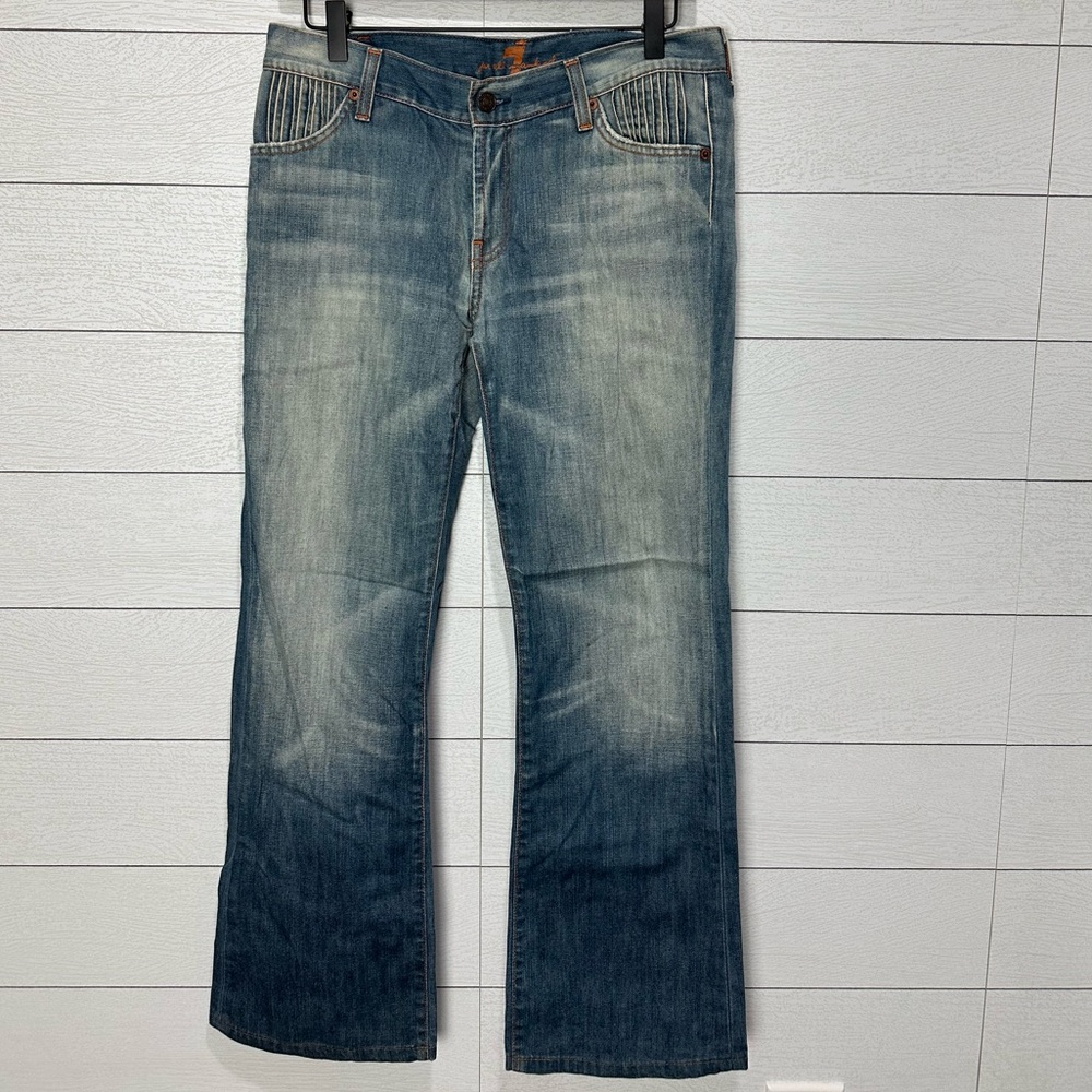 7FAM Bootcut Jeans Size 28